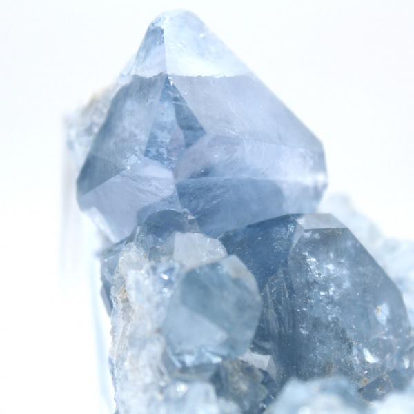 Pieza mineral de celestita azul de Madagascar