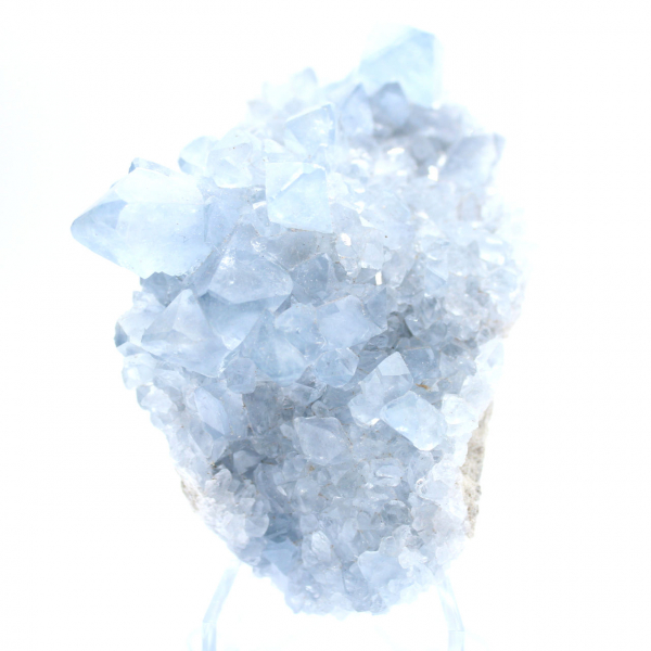 Geoda de celestita azul, formación natural de Madagascar