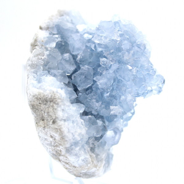 Auténtica geoda de celestita azul de Madagascar