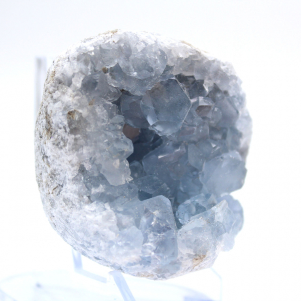 Geoda única de celestita azul de Madagascar