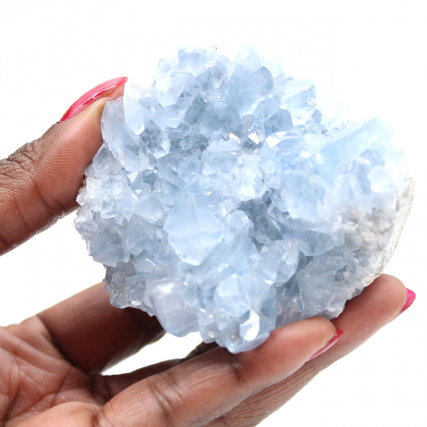 Geoda de celestita azul, mineral natural de Madagascar