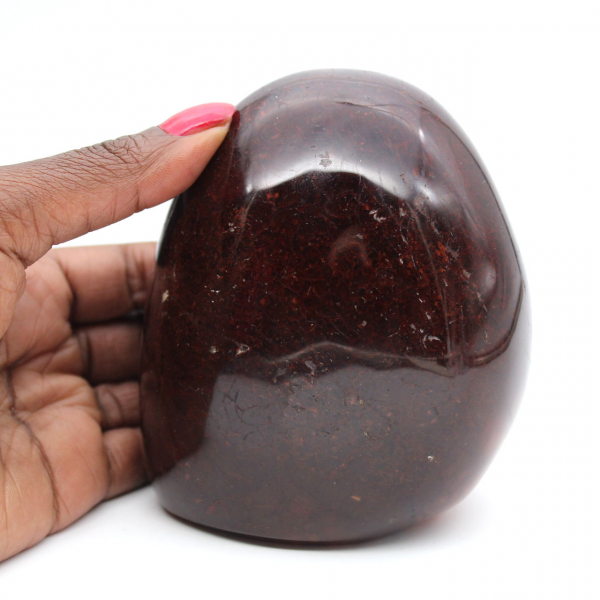 Adorno de cornalina pulida de Madagascar: piedra natural coleccionable de color rojo anaranjado intenso