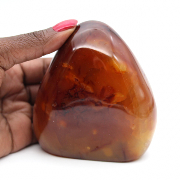 Adorno de cornalina pulida de Madagascar - Ejemplar de colección rojo anaranjado (piedra natural)