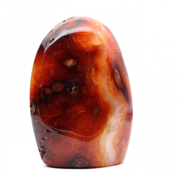 Adorno mediano de cornalina pulida: auténtico mineral de Madagascar para interiores