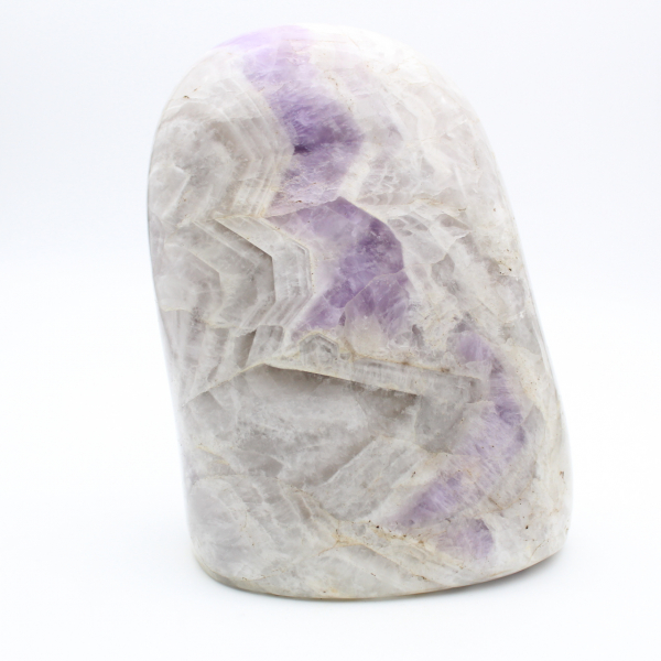 Amatista pulida, mineral macizo, ejemplar, Madagascar.