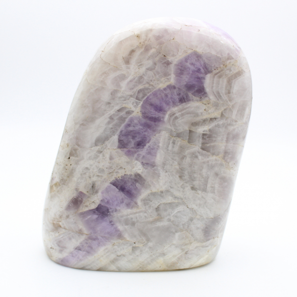 Amatista pulida, mineral macizo, ejemplar, Madagascar.