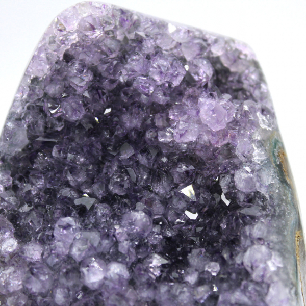 Amatista Brasil: Pequeña geoda para colección de minerales