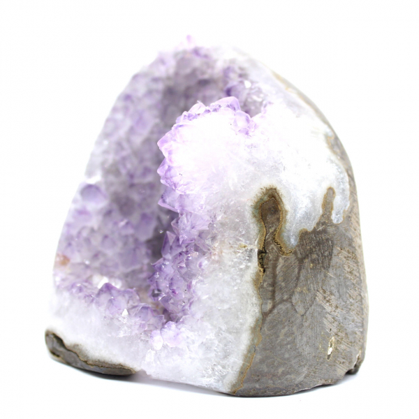 Pequeña geoda de amatista genuina de Brasil