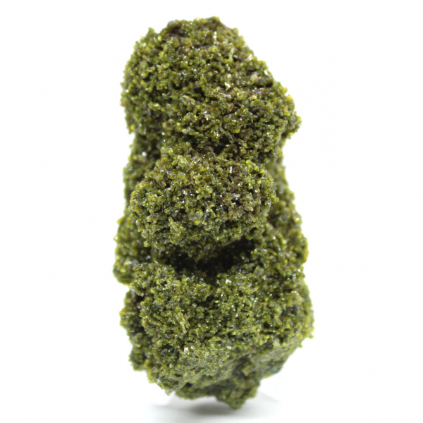 Cristales de epidota de Marruecos sobre matriz beige