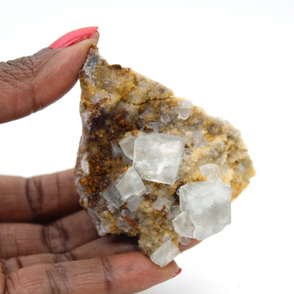 Fluorita verde para decoración: Pequeño cristal sobre roca