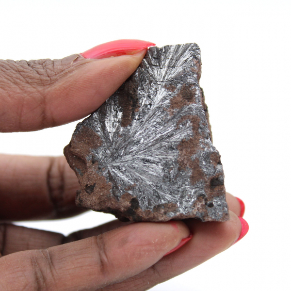 Pirolusita cristalina muy pequeña, espécimen