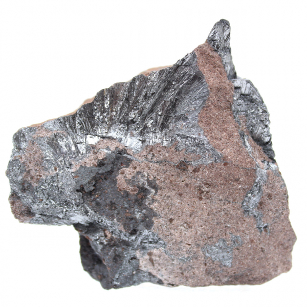 Cristales de pirolusita en matriz, ejemplar estético.