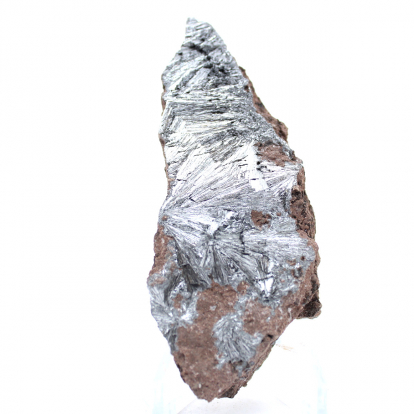 Cristales de pirolusita en bruto, muestra alargada