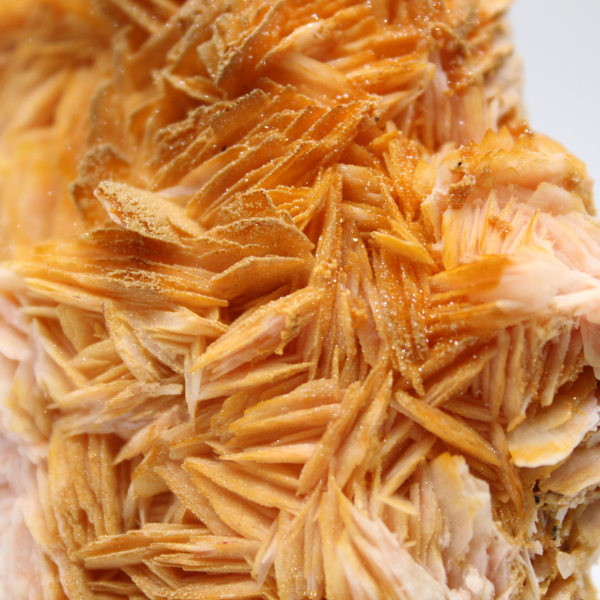 Cristalización natural de barita naranja marroquí