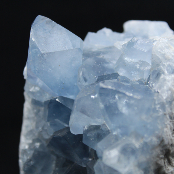 Geoda de celestina masiva de Madagascar