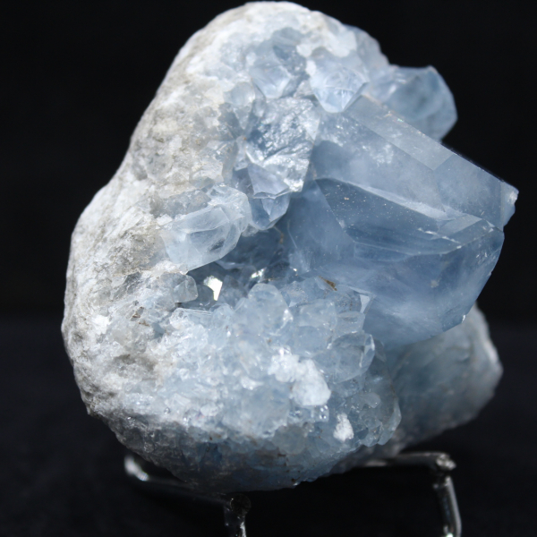 Celestina de Madagascar: Drusas y cristales en bruto