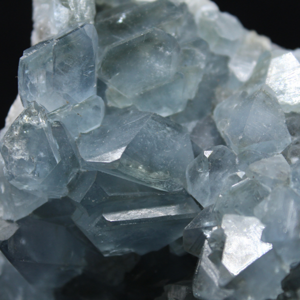 Gran drusa de celestina de Madagascar