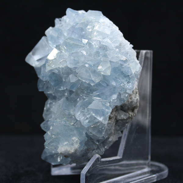 Drusa de celestina de Madagascar - Ejemplar compacto