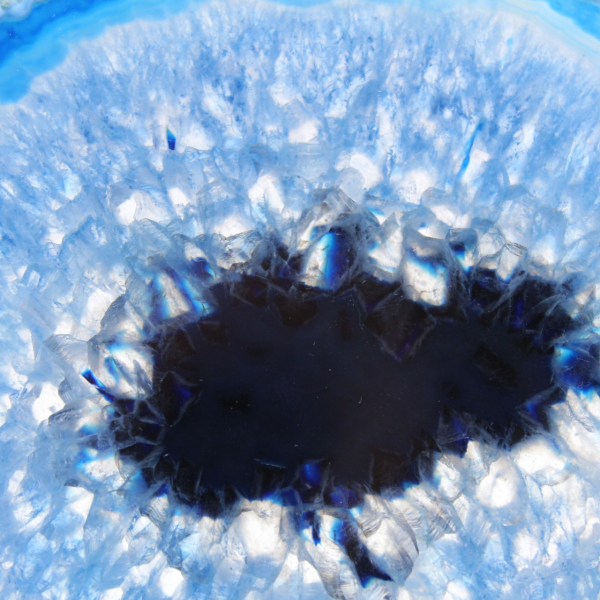 Ágata azul cortada natural de Brasil