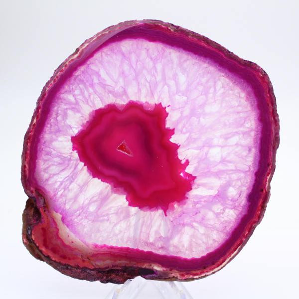 Rebanada decorativa de ágata teñida de rosa