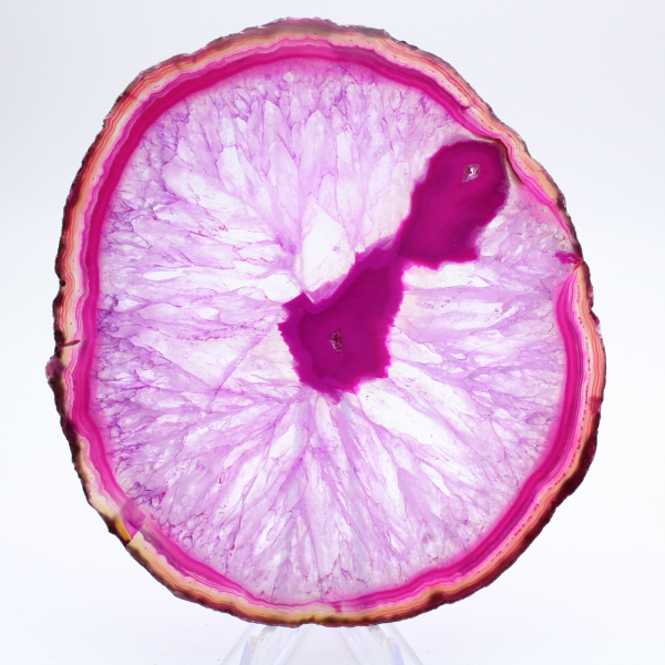 Rebanada de ágata natural teñida de rosa