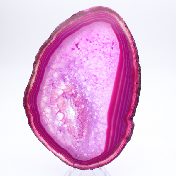 Rebanada decorativa de ágata teñida de rosa