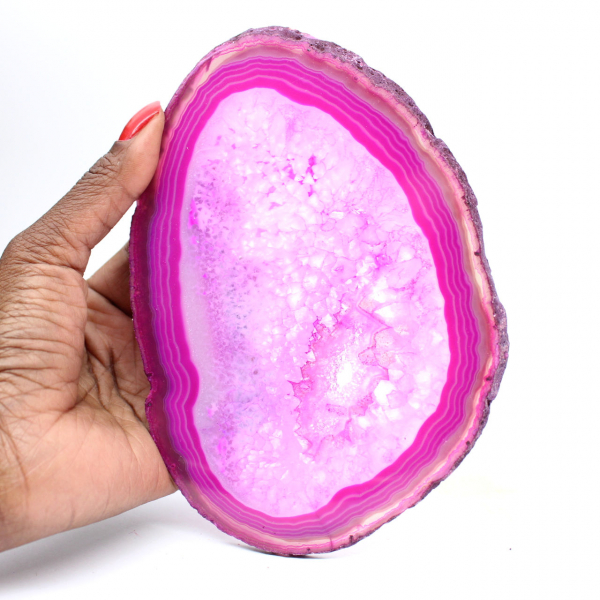 Rebanada decorativa de ágata teñida de rosa