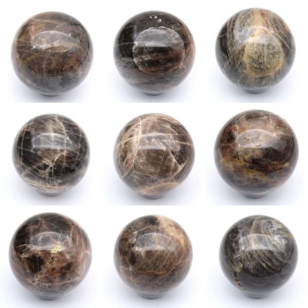 Piedra lunar negra de Madagascar