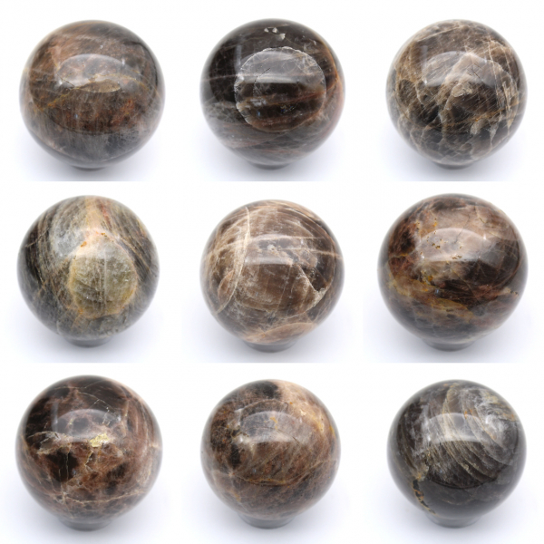 Piedra lunar negra de Madagascar