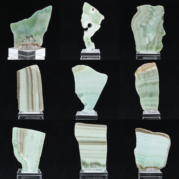 Rebanada de piedra de aragonita verde natural