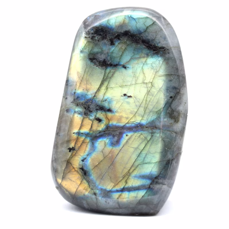 Labradorita: Descubre los secretos de esta piedra con reflejos misteriosos labradorite bloc 091