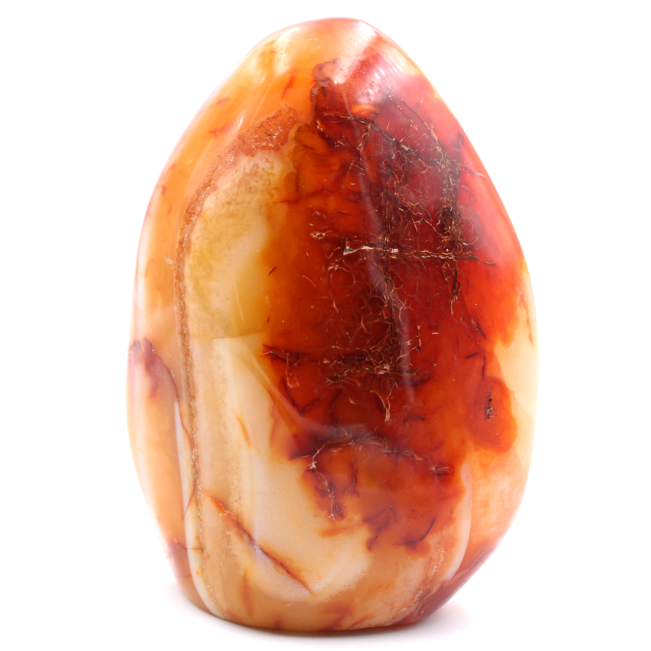 Piedra de cornalina de forma libre totalmente pulida