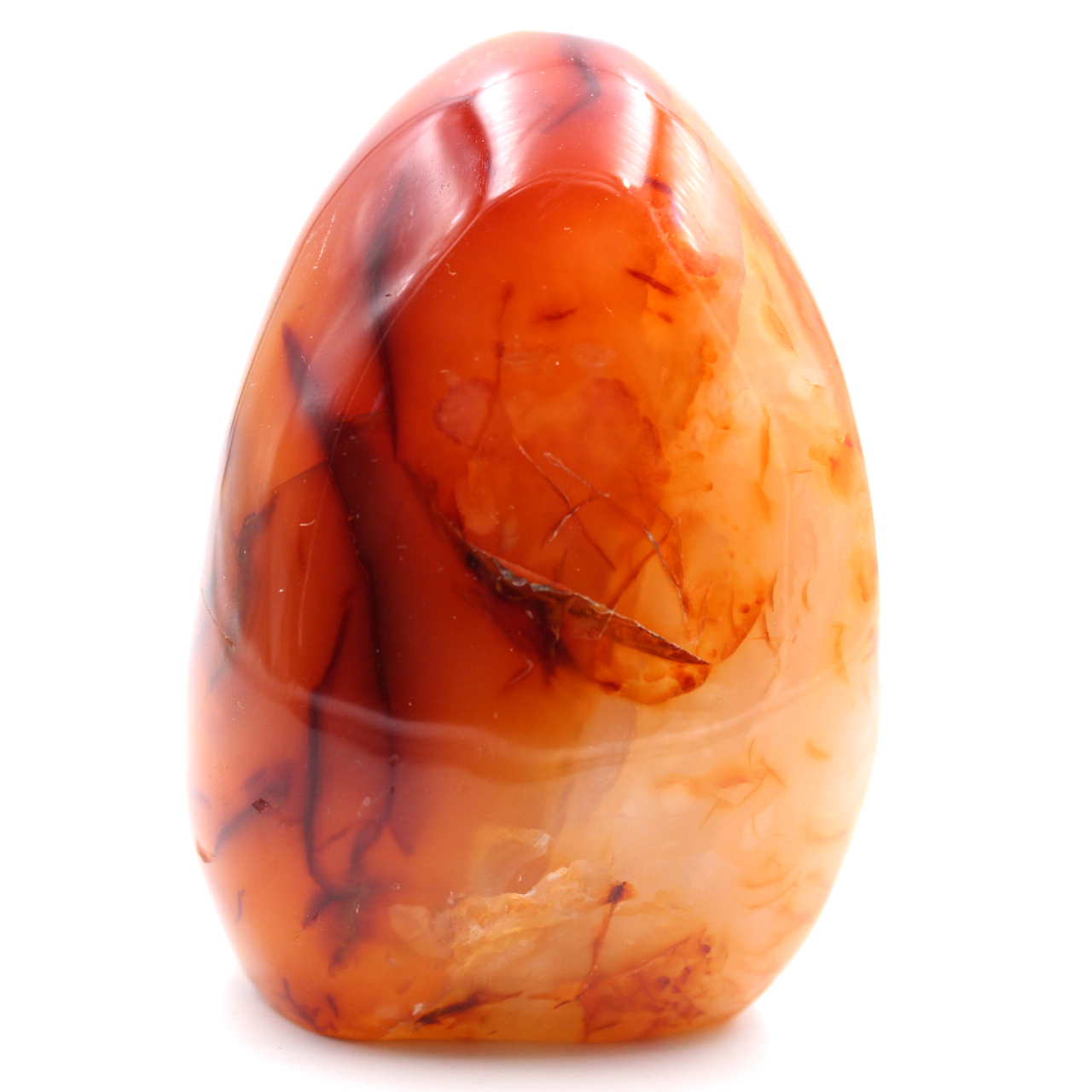 Piedra de cornalina de forma libre totalmente pulida