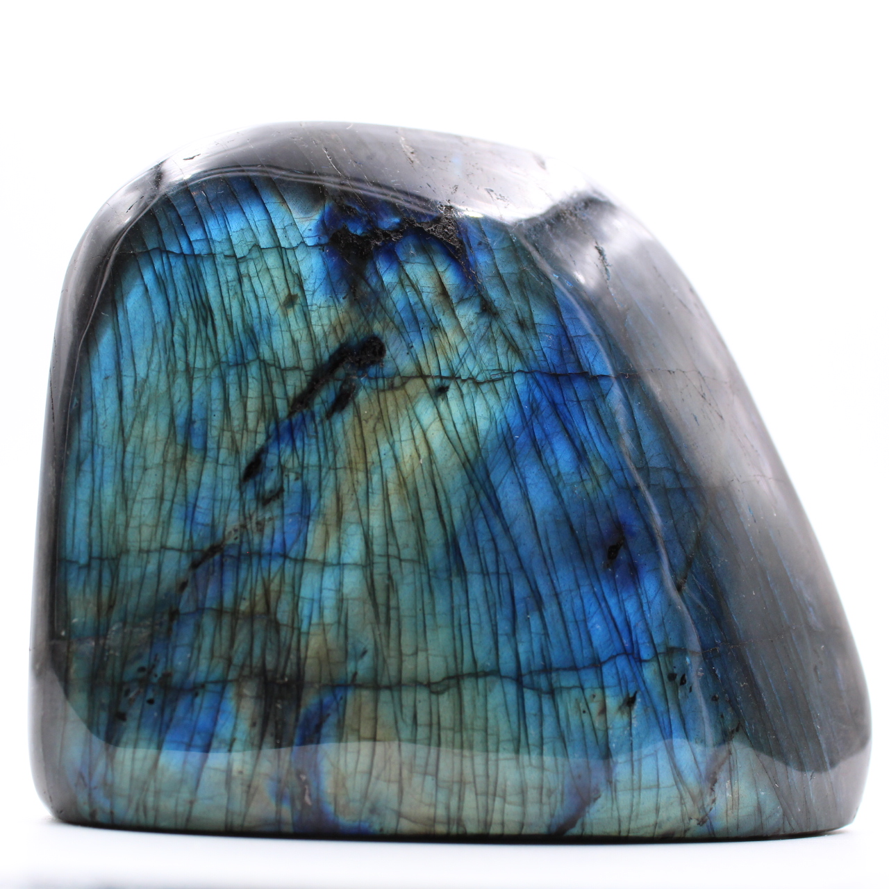Bloque de labradorita con reflejos azules