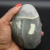Roca de garnierita pulida - 1