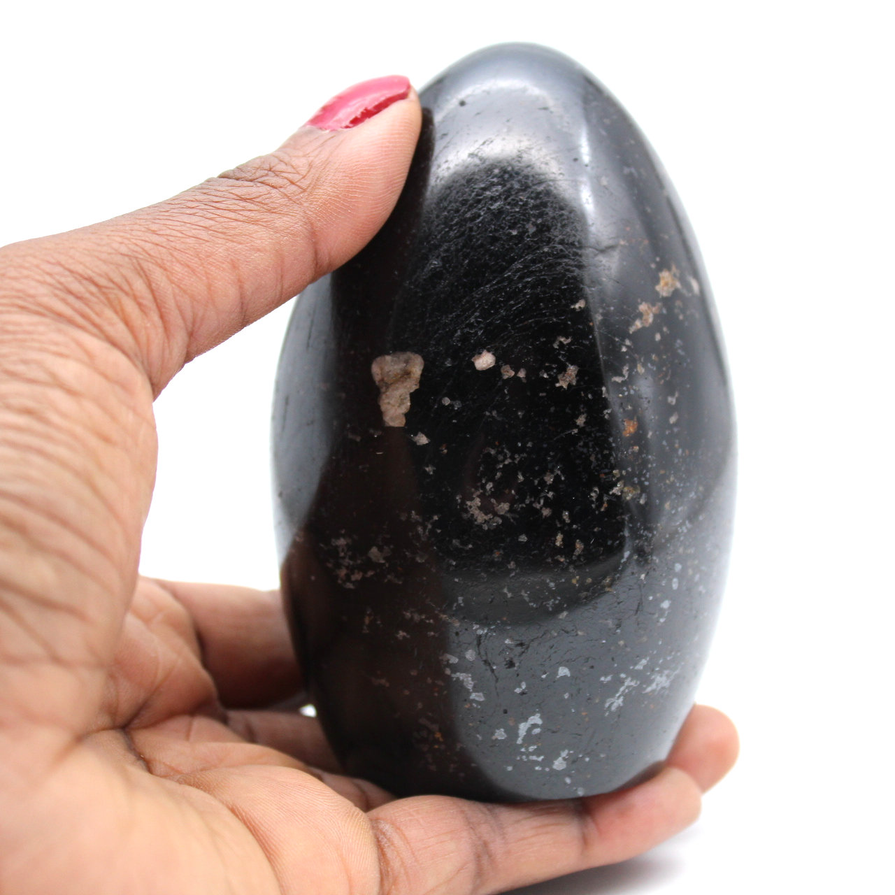 Piedra de turmalina negra de forma libre
