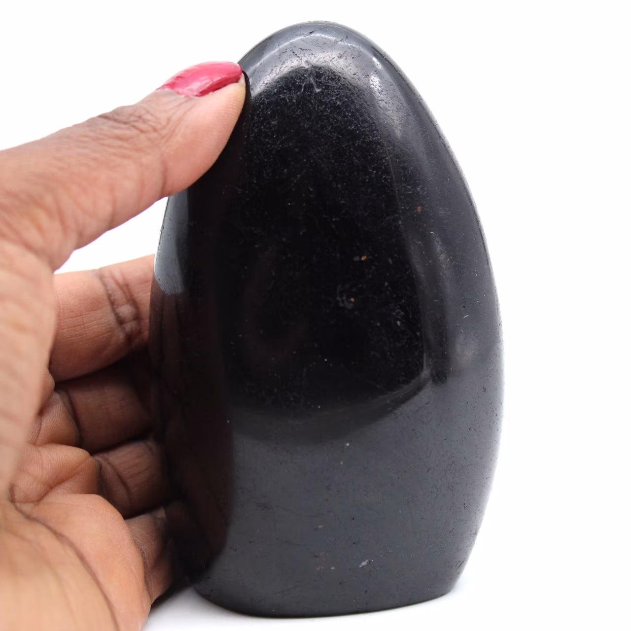Piedra de turmalina negra natural