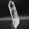 Prisma biterminado de cristal de roca con nueva superficie - 0