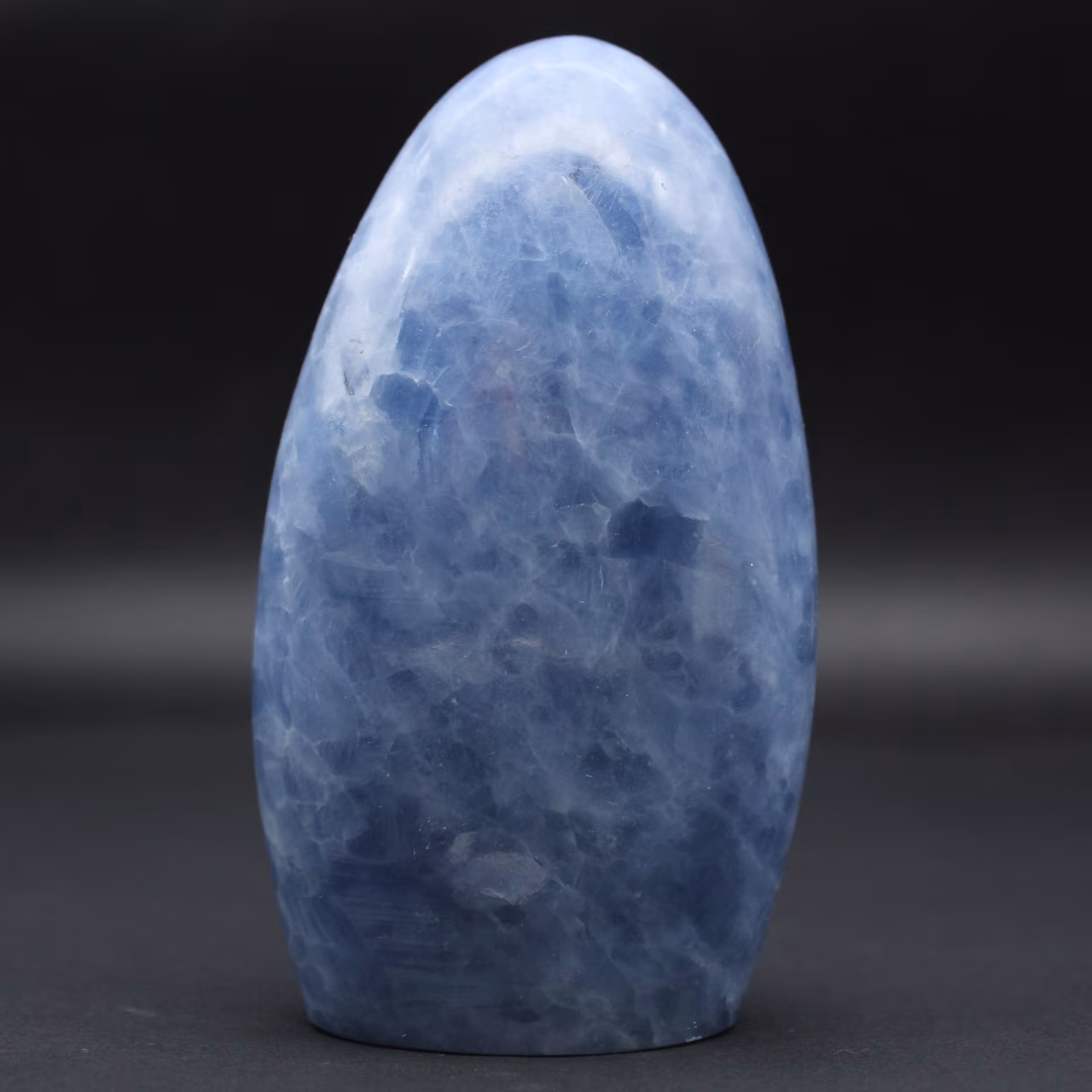 Calcita azul ornamental
