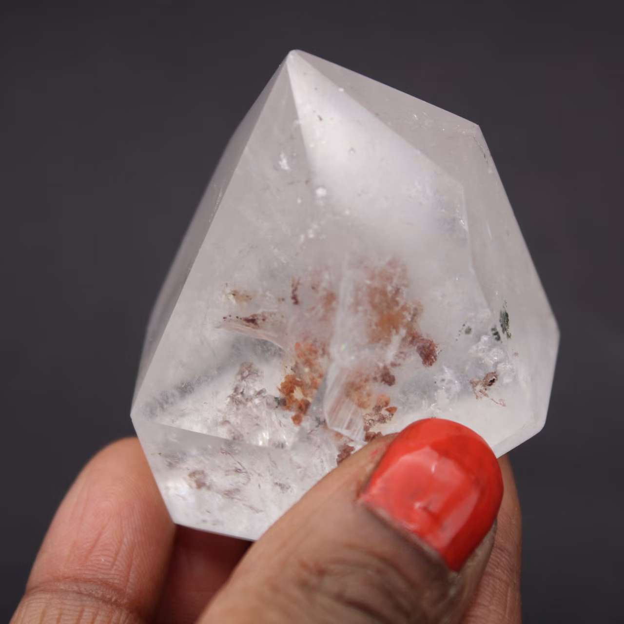 Cristal de roca con inclusión