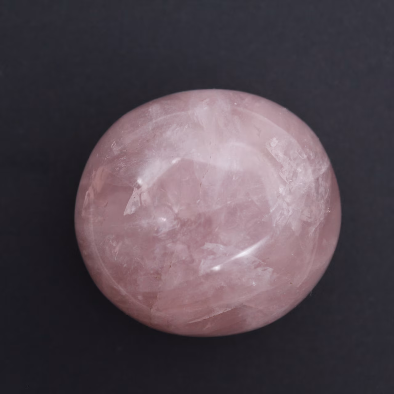 Guijarro de cuarzo rosa