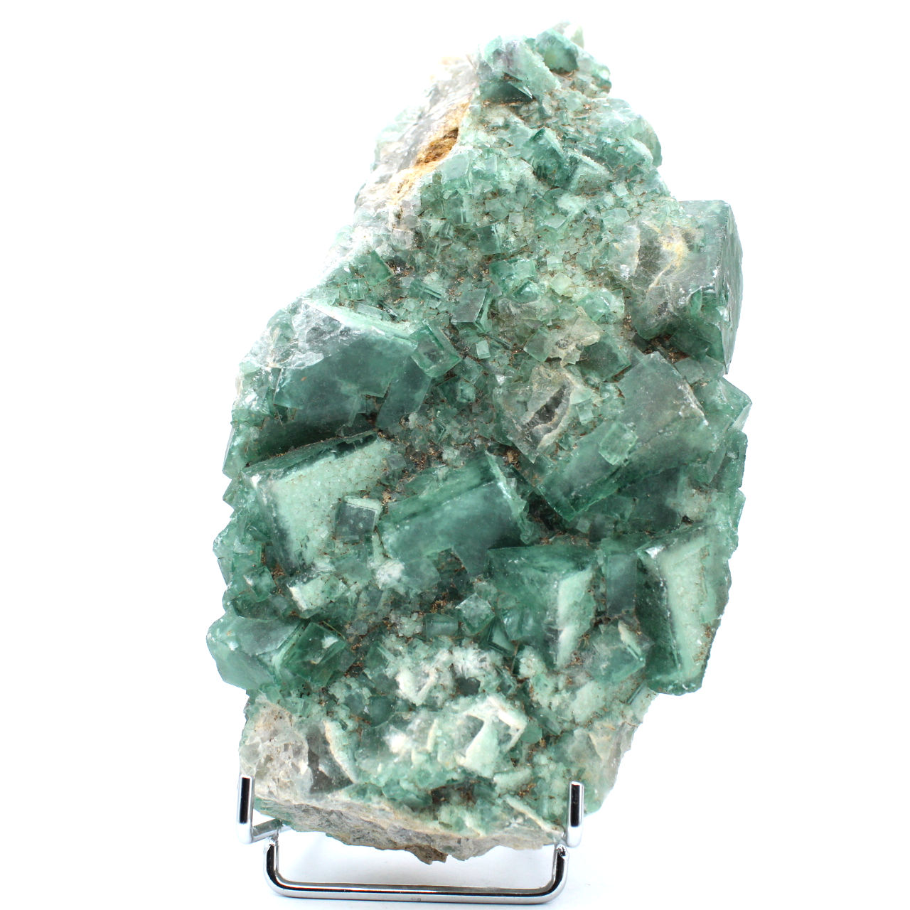 Cristales de fluorita verde natural crudo