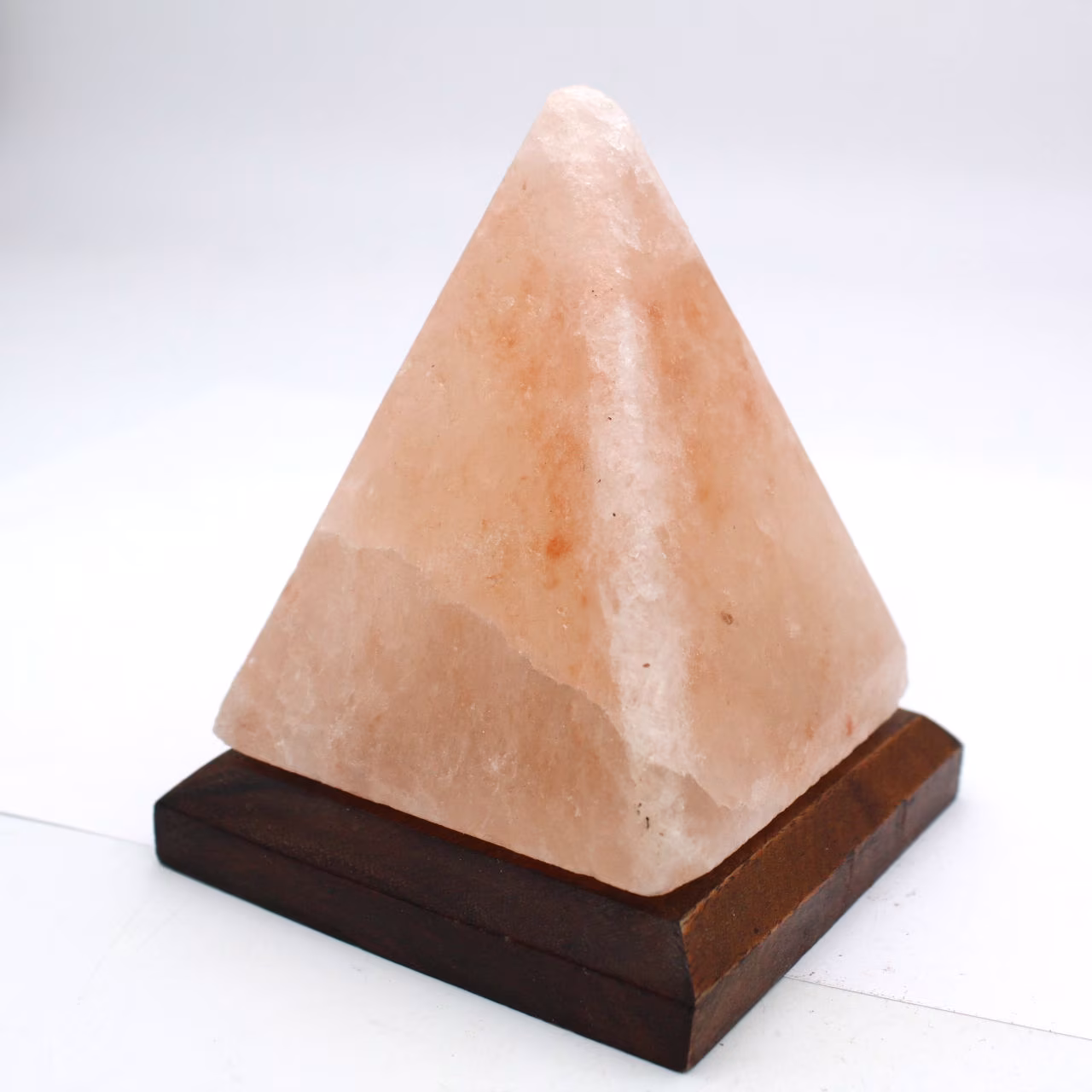 Lámpara Pirámide de Sal Rosa del Himalaya