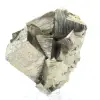 Cristales de pirita en la base. - 0