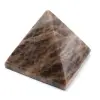 Pirámide de microclina de Madagascar - 2