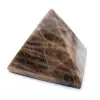 Pirámide de microclina de Madagascar - 3