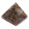 Pirámide de piedra microclina de Madagascar - 0