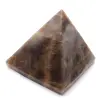 Pirámide de piedra microclina de Madagascar - 4
