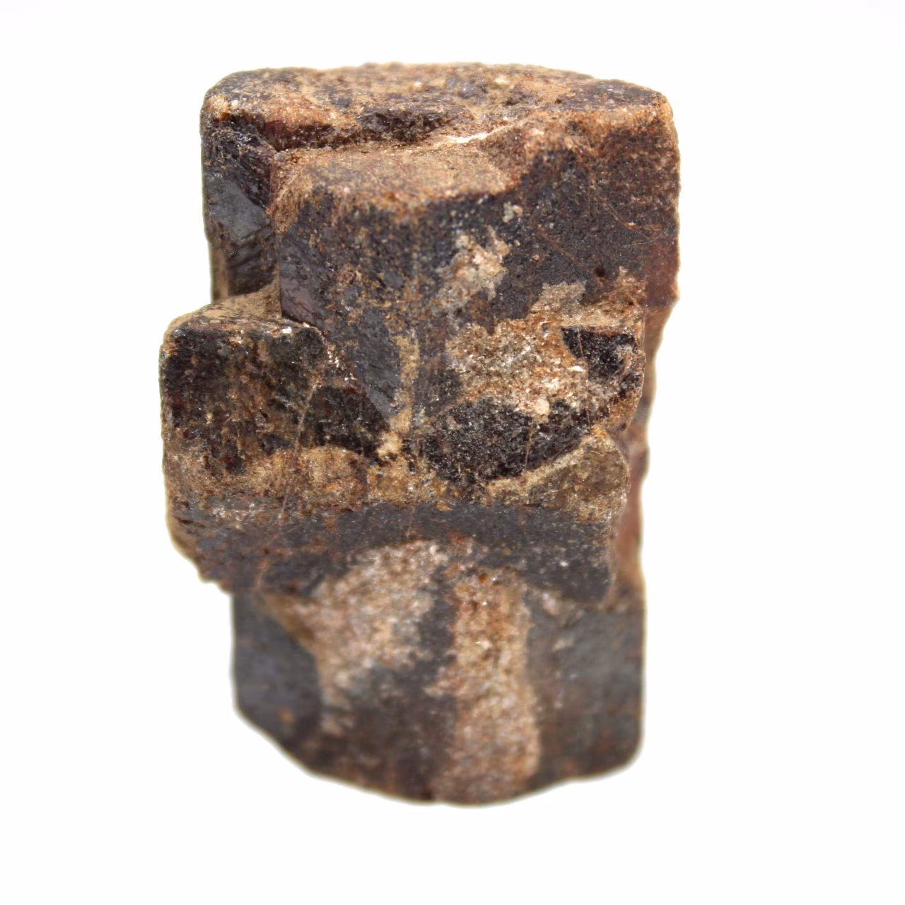 Estaurolita con cruz griega