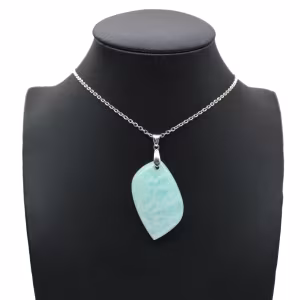 Colgante de llama de amazonita
